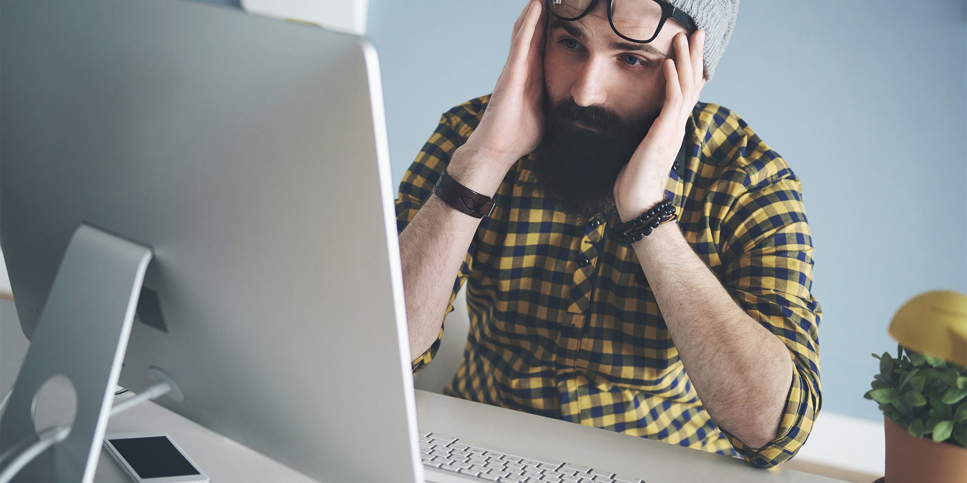 drowsy-designer-helmm-standing-desks Standing desks for designers