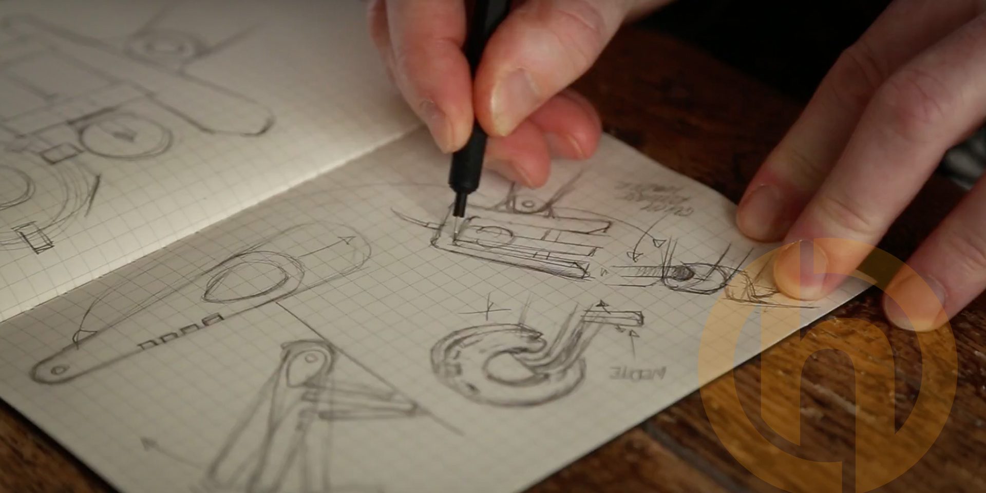 helmm-standing-desk-design-protection standing desk design copyright